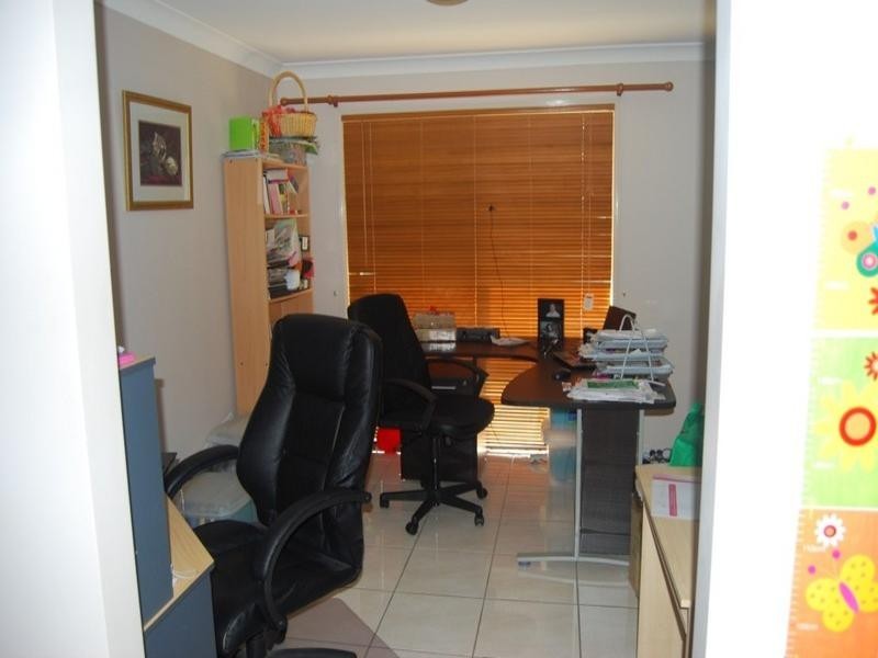 7 Tamborine Place, Forest Lake QLD 4078