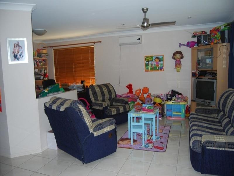 7 Tamborine Place, Forest Lake QLD 4078