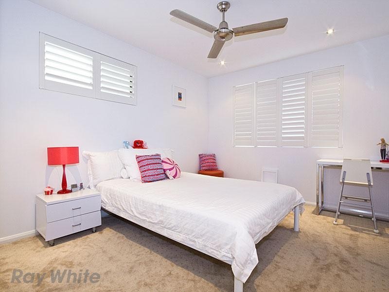 Forest Lake QLD 4078