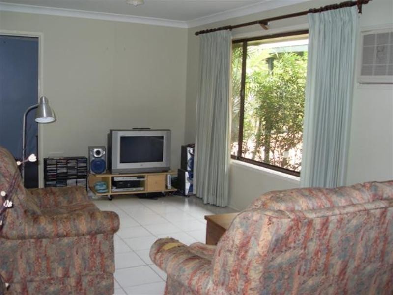 25 Hazelton Street, Riverhills QLD 4074