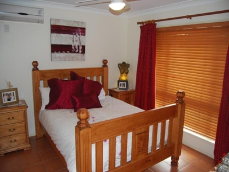 11 Grasstree Circuit, Forest Lake QLD 4078