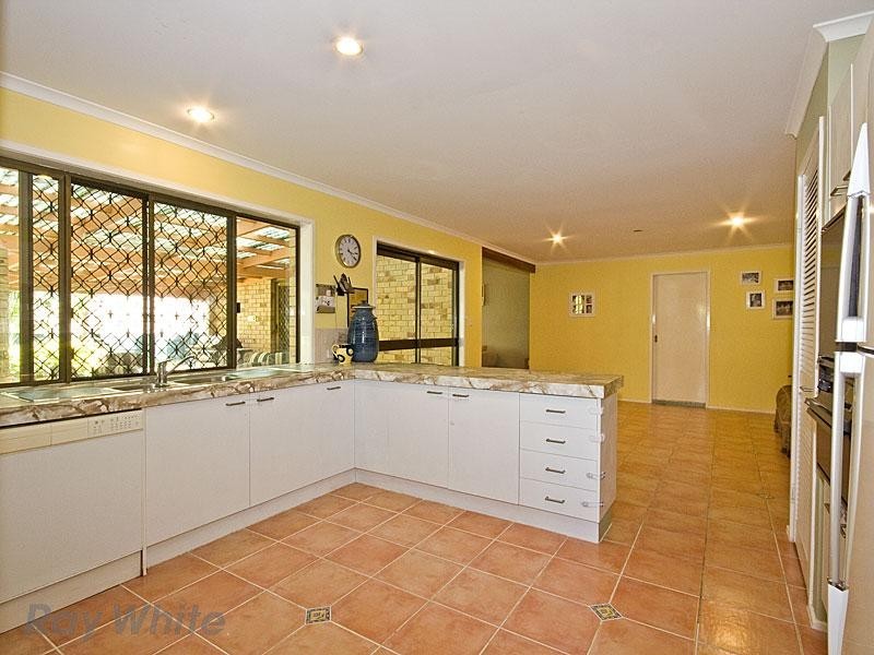 4 Wirilda Street, Middle Park QLD 4074