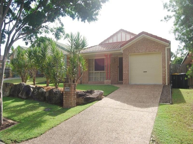 17 Landsborough Street, Forest Lake QLD 4078