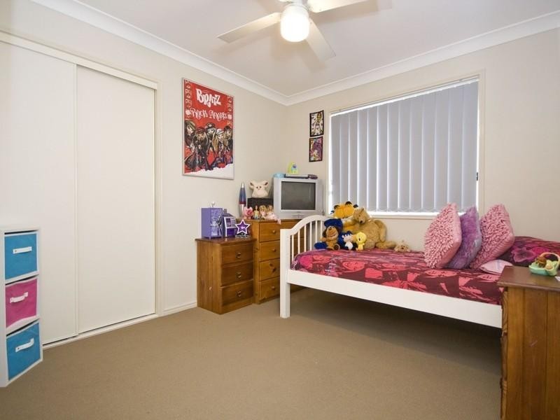 9 Sunny Street, Doolandella QLD 4077