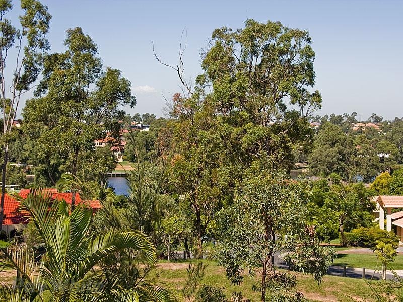 25 Totara Place, Forest Lake QLD 4078