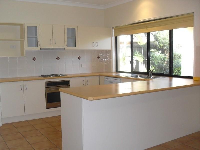 7 Sorrento Way, Forest Lake QLD 4078