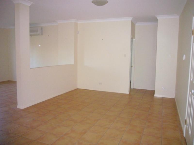 7 Sorrento Way, Forest Lake QLD 4078