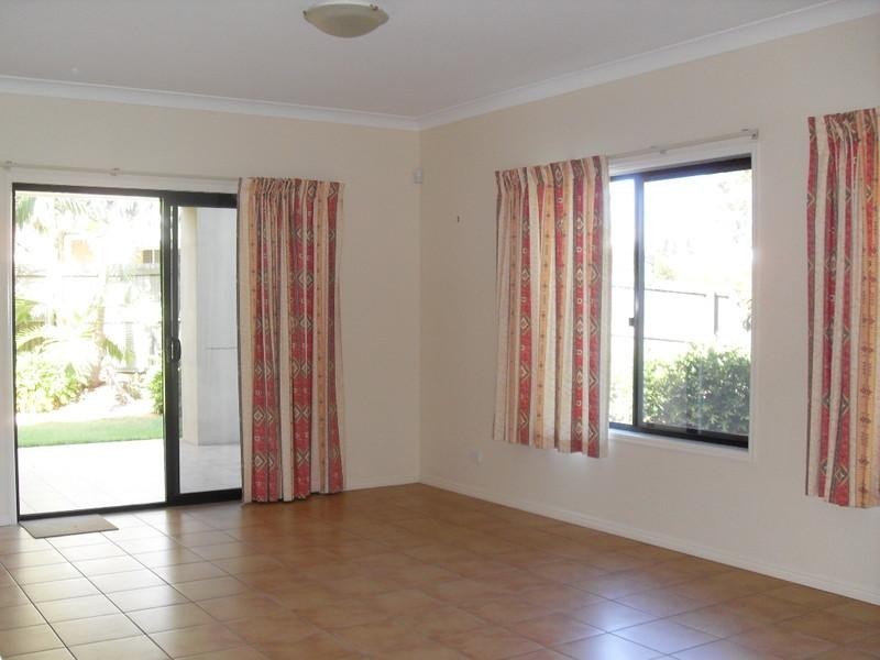 7 Sorrento Way, Forest Lake QLD 4078