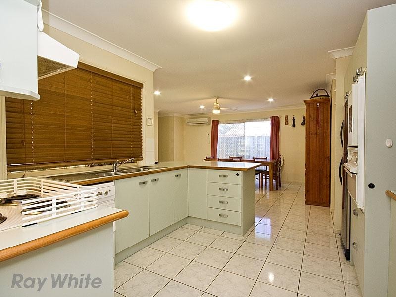 17 Pendula Circuit, Forest Lake QLD 4078