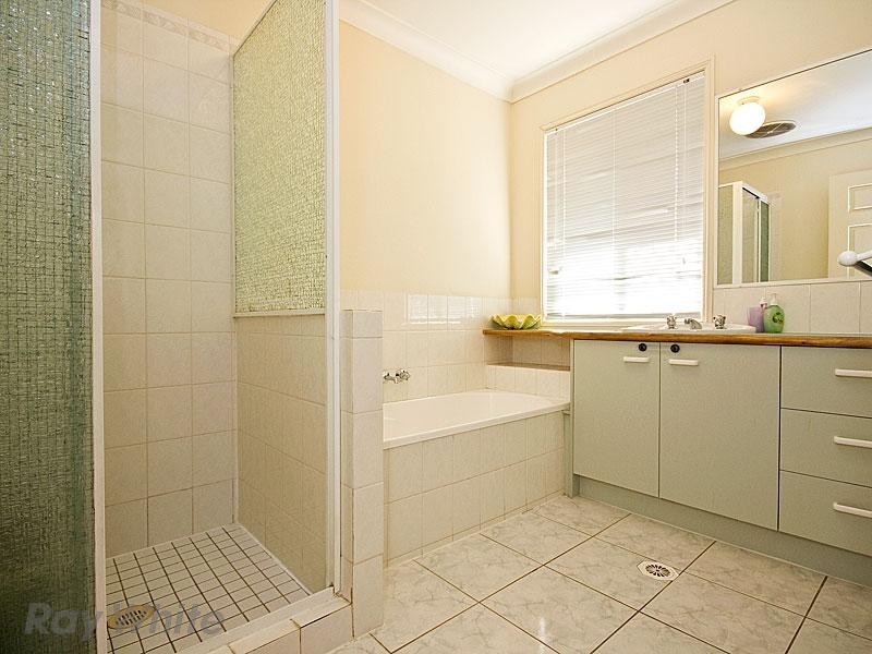 17 Pendula Circuit, Forest Lake QLD 4078