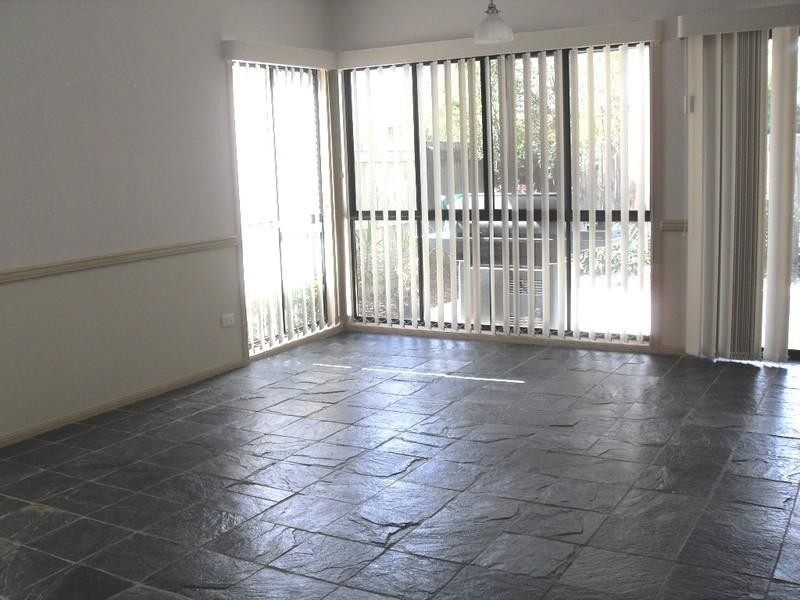 22 Randerson Street, Forest Lake QLD 4078