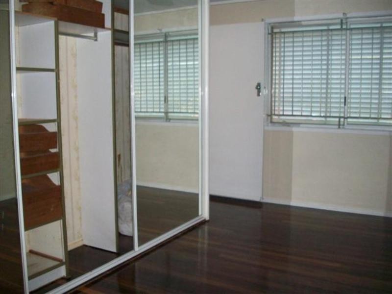 4 Aquarius Street, Inala QLD 4077