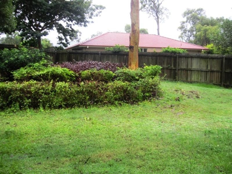 64 Hampstead Street, Forest Lake QLD 4078