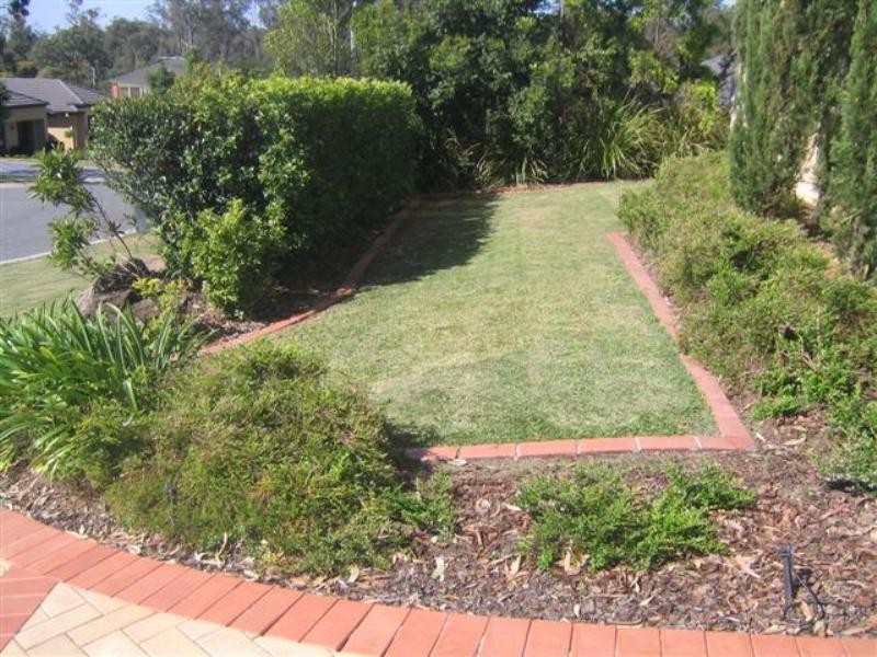 10 Chatswood Close, Forest Lake QLD 4078