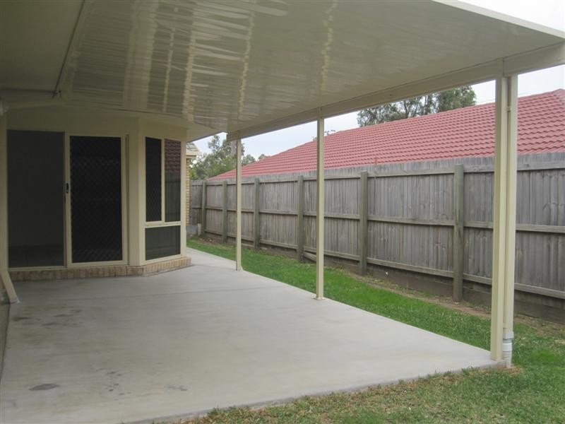 11 Eungella Terrace, Forest Lake QLD 4078