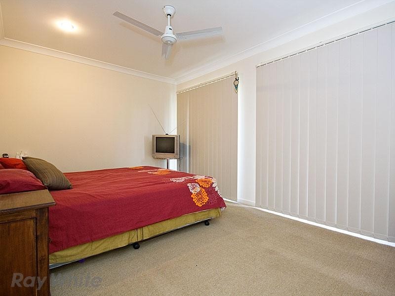 21 Sanctuary Drive, Forest Lake QLD 4078