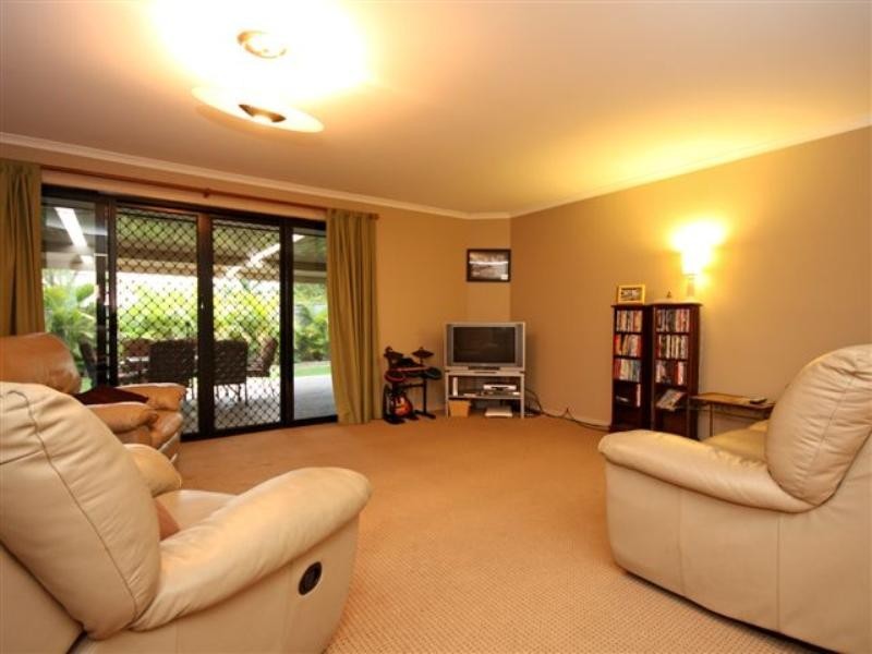 120 Jubilee Avenue, Forest Lake QLD 4078