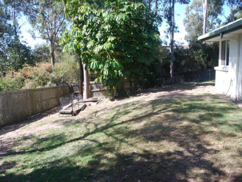 18 Pinaster Street, Forest Lake QLD 4078