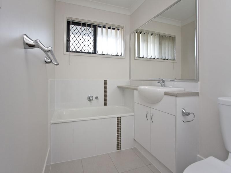 35/7 Roxwell Street, Forest Lake QLD 4078