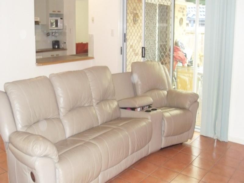 33 St James, Forest Lake QLD 4078