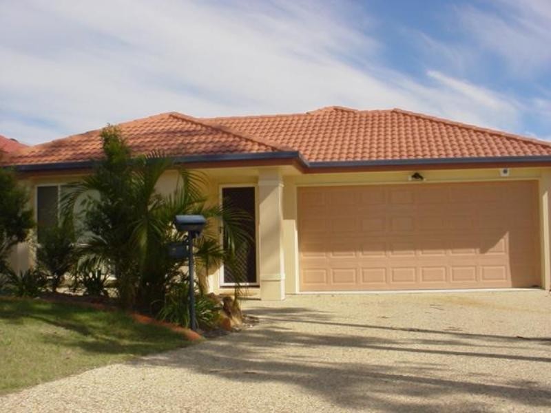 34 Booloumba Crescent, Forest Lake QLD 4078