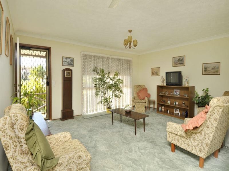 92 Sovereign Drive, Mermaid Waters QLD 4218