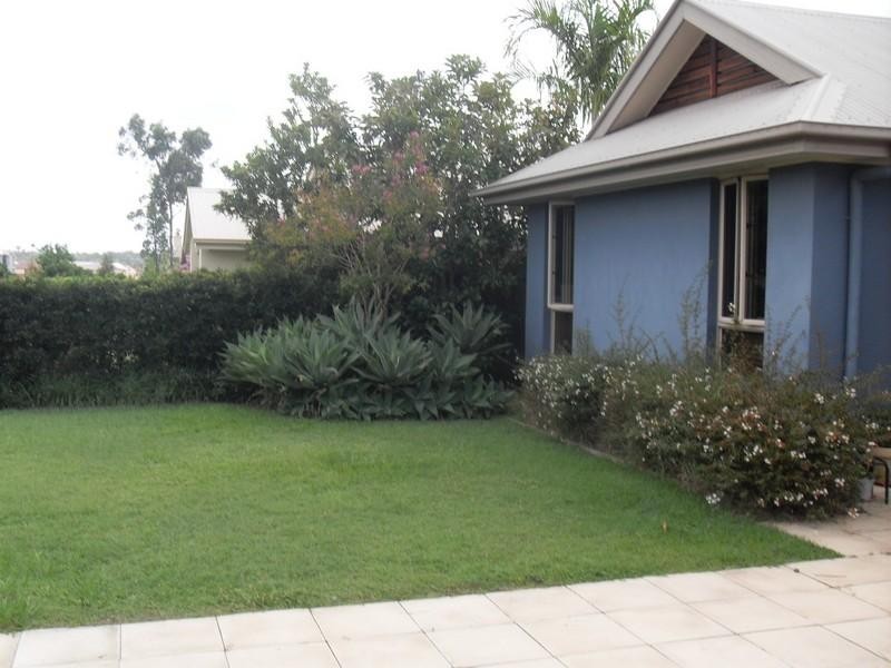 12 Ascot Avenue, Forest Lake QLD 4078