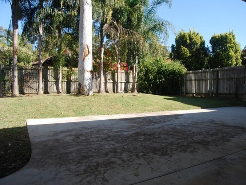 10 Acorn Circuit, Forest Lake QLD 4078