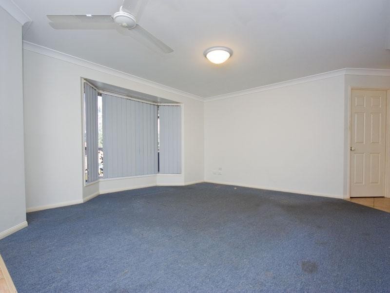 21 St James Street, Forest Lake QLD 4078