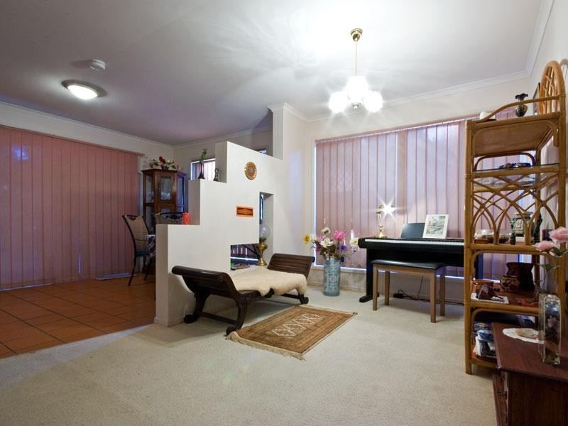 19 Amara Crescent, Forest Lake QLD 4078