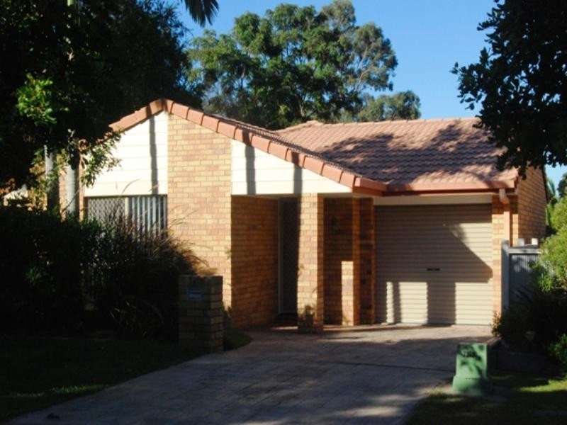 5 Murray Place, Forest Lake QLD 4078