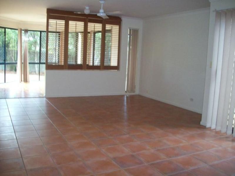 9 Yale Circuit, Forest Lake QLD 4078