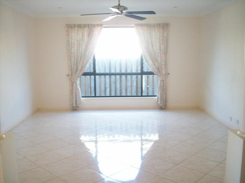 16 Tolmer Crescent, Forest Lake QLD 4078