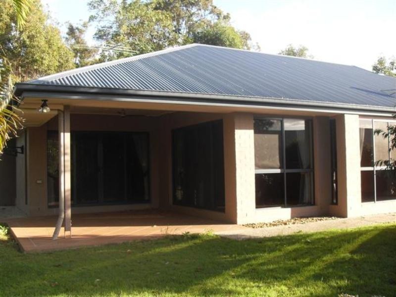 20 Saffron, Seventeen Mile Rocks QLD 4073