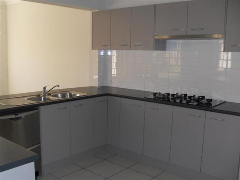 5 Seychelles Lane, Forest Lake QLD 4078