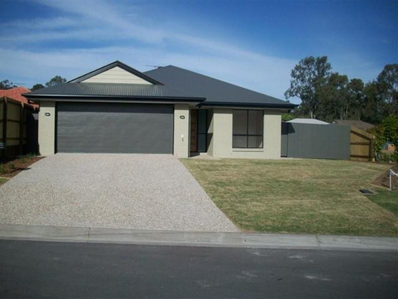 15 Degas Street, Forest Lake QLD 4078