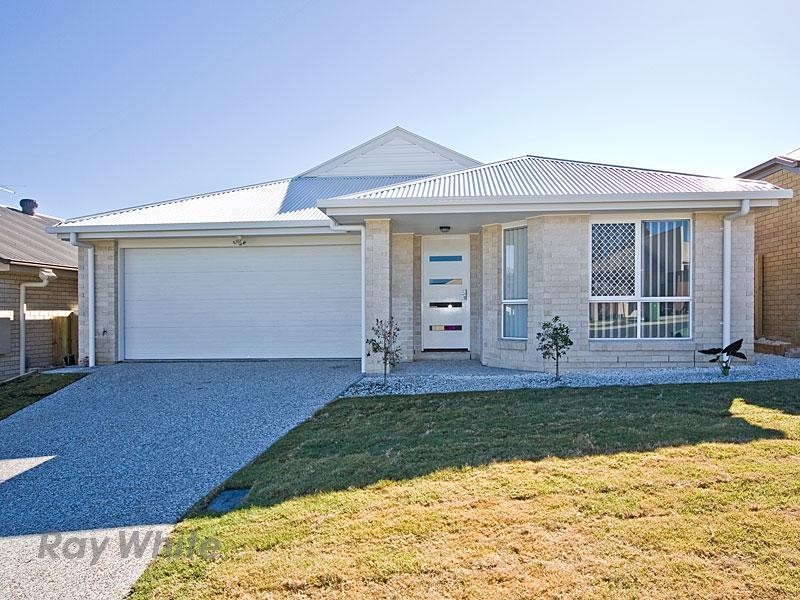 16 Barrington Place, Springfield Lakes QLD 4300