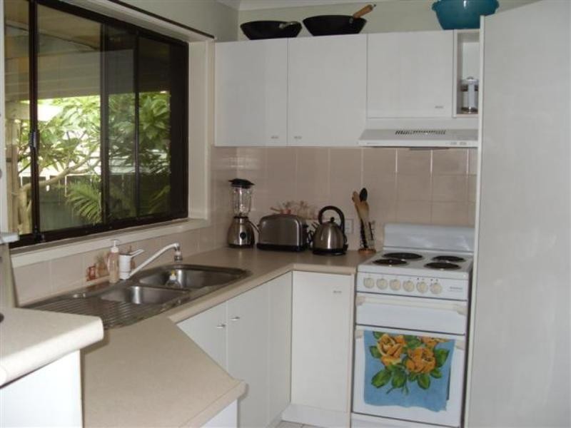 25 Hazelton Street, Riverhills QLD 4074