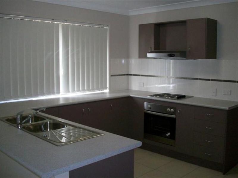 69 Laurel Street, Heathwood QLD 4110