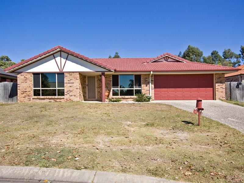 22 Hyde Place, Forest Lake QLD 4078