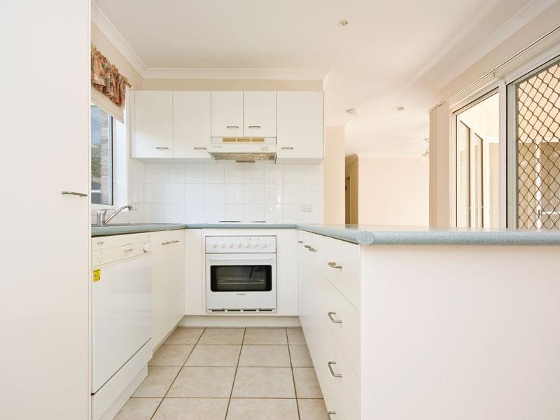 32 Heath Street, Forest Lake QLD 4078