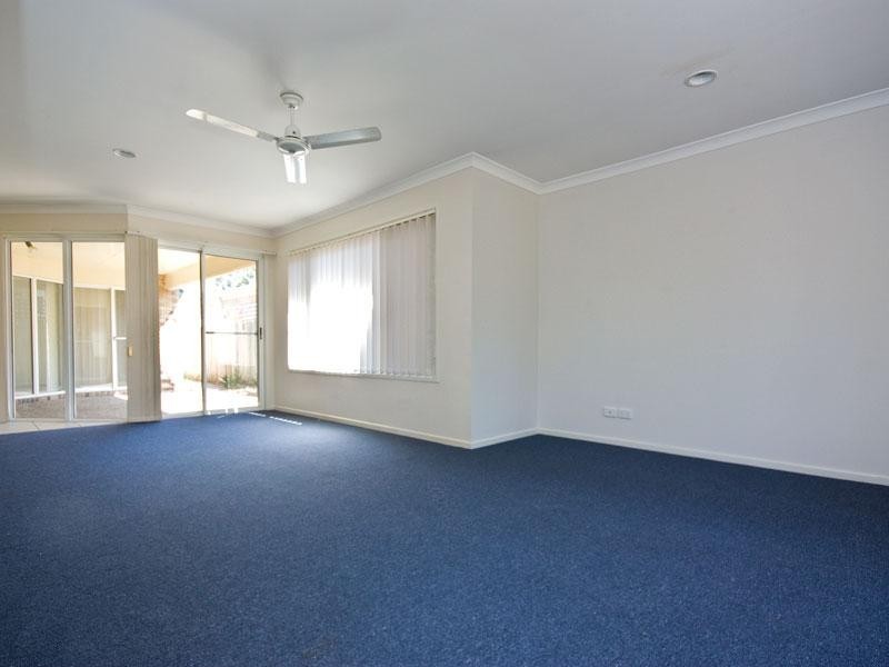 32 Heath Street, Forest Lake QLD 4078