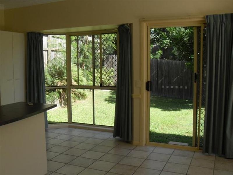 7 Harvard Place, Forest Lake QLD 4078