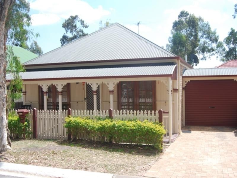 53 Oxford Place, Forest Lake QLD 4078