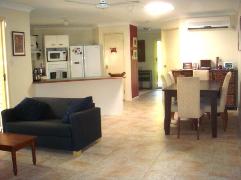 4 Teasel Crescent, Forest Lake QLD 4078