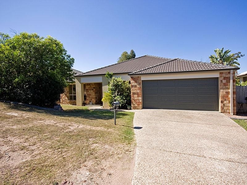 3 Hamilton Place, Forest Lake QLD 4078