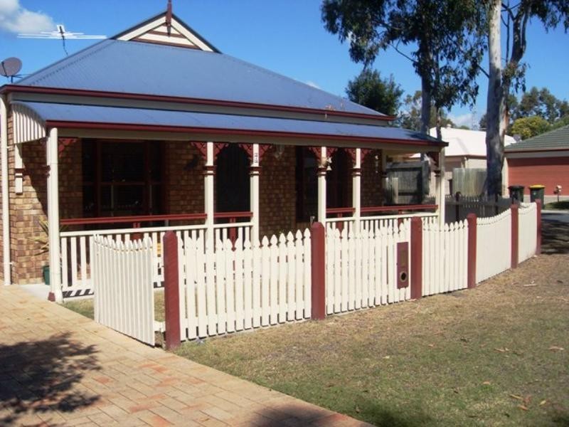 7 Purdie Place, Forest Lake QLD 4078