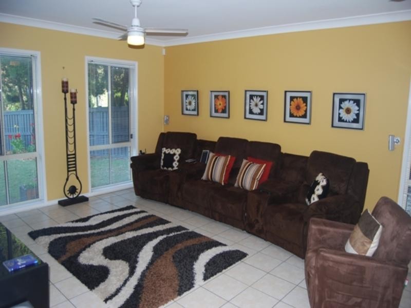 9 Rosewood Place, Forest Lake QLD 4078