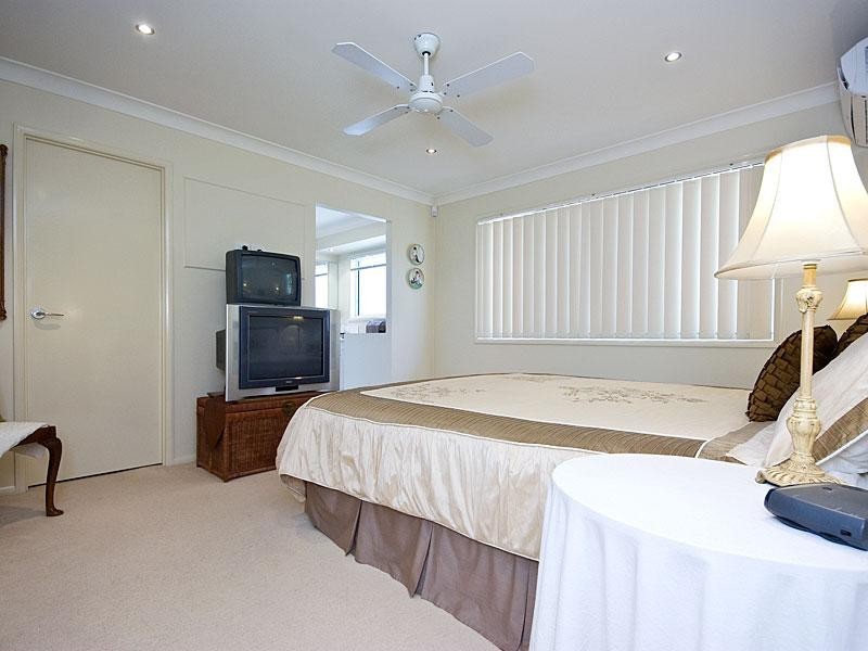 44 Parkwood Drive, Heathwood QLD 4110