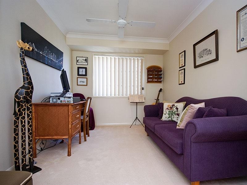 44 Parkwood Drive, Heathwood QLD 4110